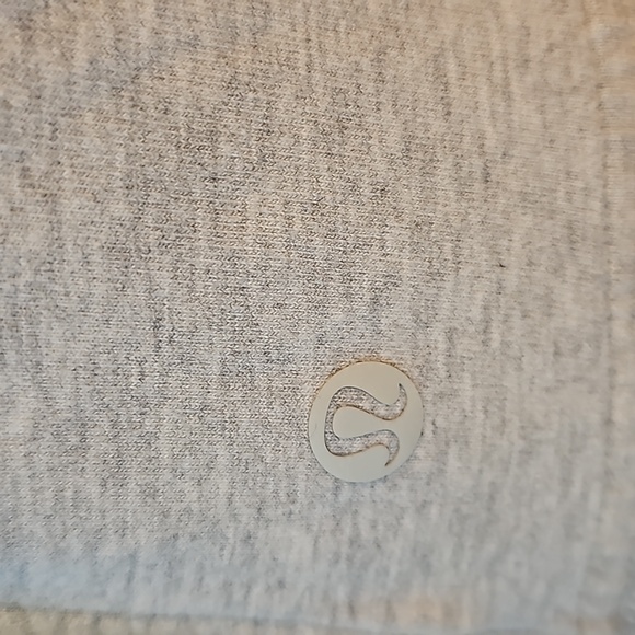 383. Lululemon Split Hoodie - Picture 8 of 11
